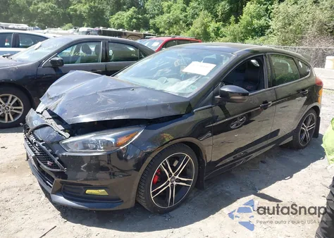 2018 Ford Focus St St из США, поврежденный, VIN 1FADP3L91JL329210